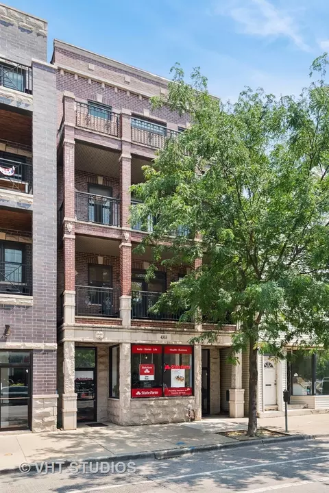 4355 N Lincoln Ave #4, Chicago, IL 60618