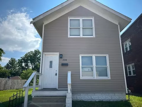 2008 Kishwaukee St, Rockford, IL 61104