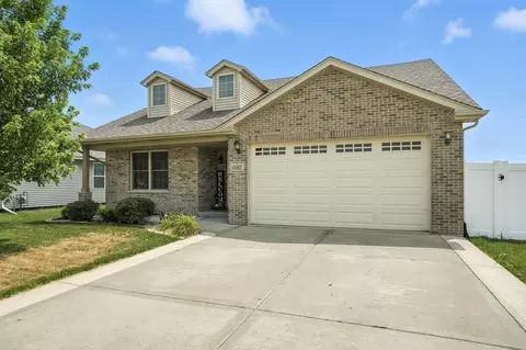 6081 Park View Dr, Bourbonnais, IL 60914