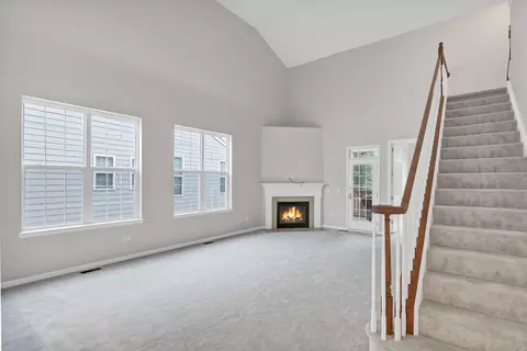 Living - 3848 Valhalla Dr, Elgin, IL 60124 photo 3 of 7