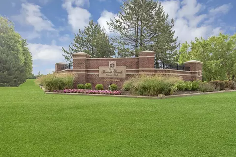 Exterior - 3848 Valhalla Dr, Elgin, IL 60124 photo 7 of 7