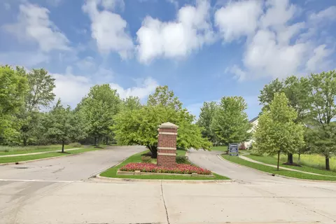 View/Area - 3848 Valhalla Dr, Elgin, IL 60124 photo 1 of 1