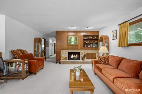 1672 Kimberly Ave, Elgin, IL 60123 photo 4