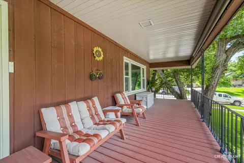 1672 Kimberly Ave, Elgin, IL 60123 photo 24