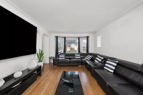 3647 N Nordica Ave, Chicago, IL 60634 photo 5