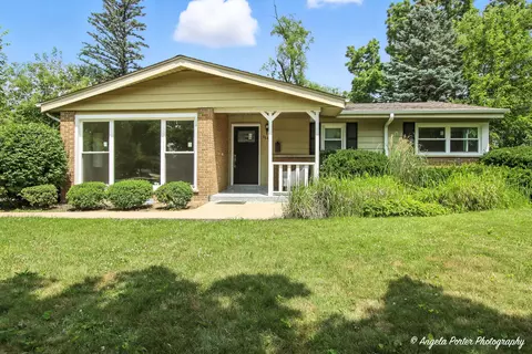 964 Brookside Ln, Deerfield, IL 60015