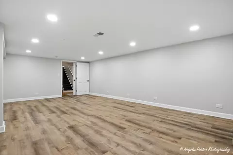 Other - 964 Brookside Ln, Deerfield, IL 60015 photo 5 of 9