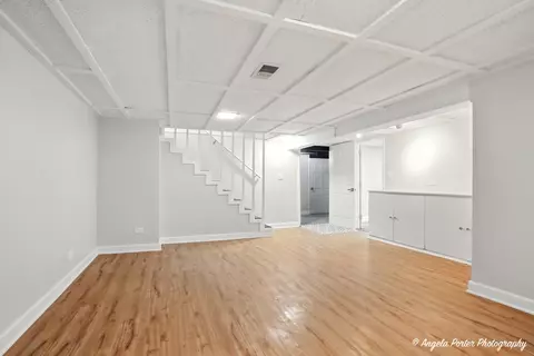 Living - 964 Brookside Ln, Deerfield, IL 60015 photo 3 of 3