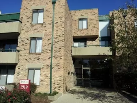1919 Prairie Sq #204, Schaumburg, IL 60173