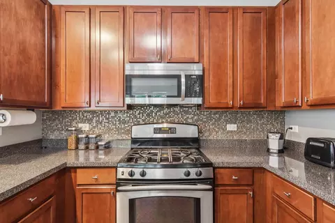 5109 New Haven Ct, Plainfield, IL 60586 photo 8