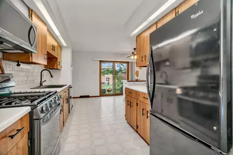 15425 Pine Dr, Oak Forest, IL 60452 photo 15