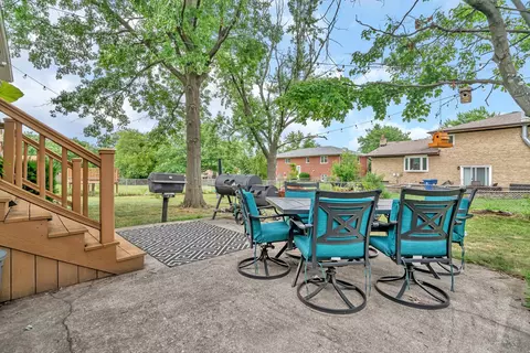 15425 Pine Dr, Oak Forest, IL 60452 photo 34