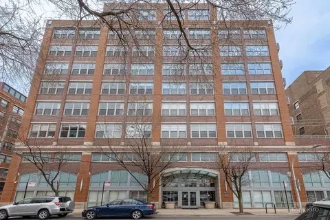933 W Van Buren St #424, Chicago, IL 60607