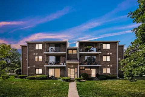 7325 Tiffany Dr #1C, Orland Park, IL 60462