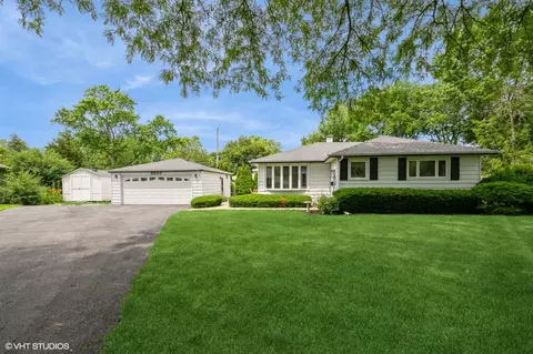 3507 Piper Ct, Rolling Meadows, IL 60008