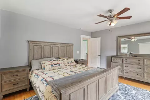 Bedroom - 4018 Prescott Ave, Lyons, IL 60534 photo 3 of 4