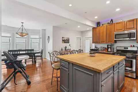Kitchen - 4018 Prescott Ave, Lyons, IL 60534 photo 1 of 3