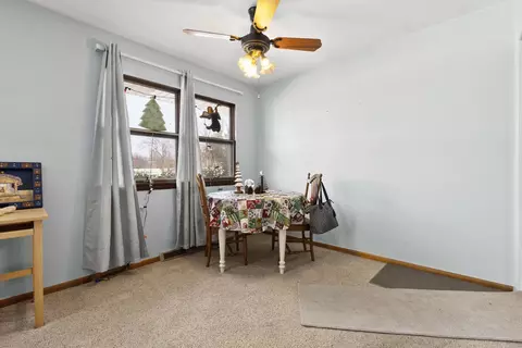 6477 Spring Brook Rd, Rockford, IL 61114 photo 6