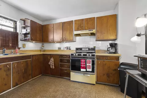 6477 Spring Brook Rd, Rockford, IL 61114 photo 9