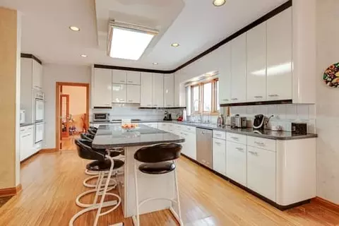 Kitchen - Undisclosed, Glencoe, IL 60022 photo 1 of 7