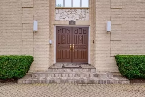 Exterior - Undisclosed, Glencoe, IL 60022 photo 4 of 8