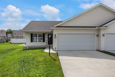 608 Jerin Ct, Fisher, IL 61843