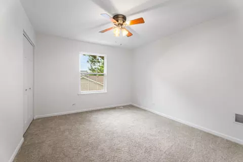 Bedroom - 2136 Colonial St, Aurora, IL 60503 photo 1 of 10