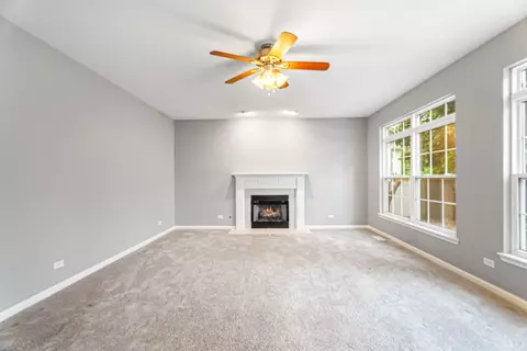 Living - 2136 Colonial St, Aurora, IL 60503 photo 11 of 14