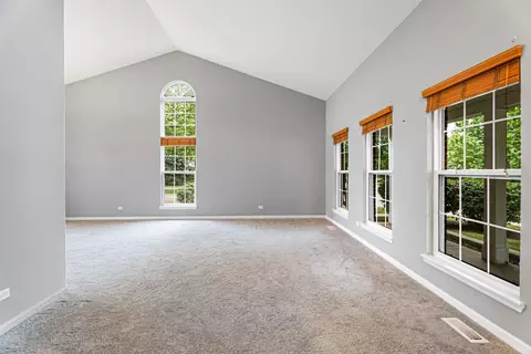 Living - 2136 Colonial St, Aurora, IL 60503 photo 6 of 14