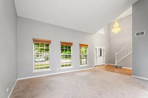 Living - 2136 Colonial St, Aurora, IL 60503 photo 3 of 14