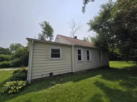 Exterior - 3609 Sunset Ave, Markham, IL 60428 photo 6 of 7