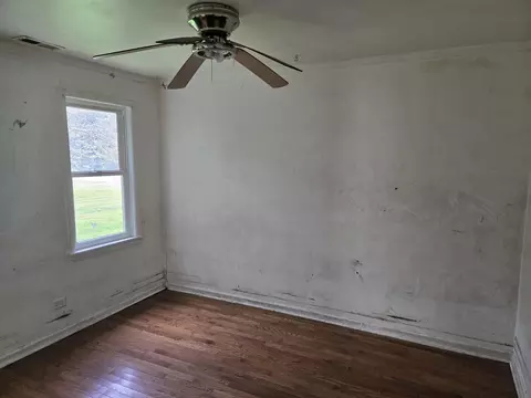 Bedroom - 3609 Sunset Ave, Markham, IL 60428 photo 2 of 3