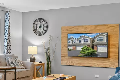 1183 Kingsmill Dr, Algonquin, IL 60102 photo 5