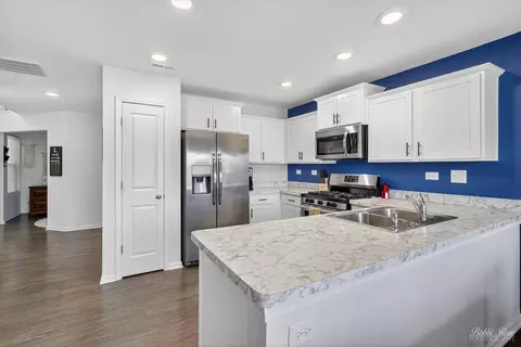 1183 Kingsmill Dr, Algonquin, IL 60102 photo 11