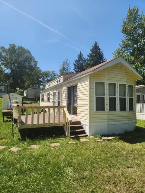 6 23 Woodhaven Lks, Sublette, IL 61367