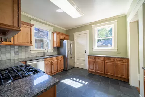 939 Prospect St, Elgin, IL 60120 photo 6