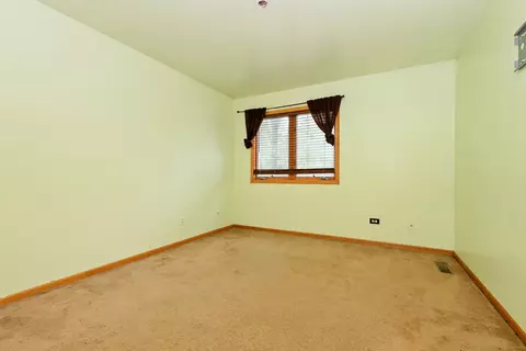 Bedroom - 15624 Sawyer Ave, Markham, IL 60428 photo 1 of 4