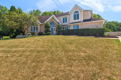 21455 Georgetown Rd, Frankfort, IL 60423