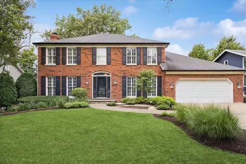 221 Meadowbrook Ln, Hinsdale, IL 60521