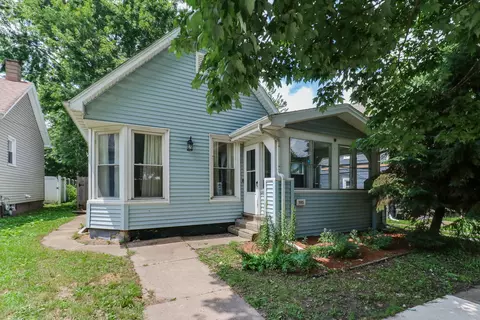 1005 S East St, Bloomington, IL 61701