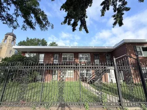 Exterior - 4700 N Ashland Ave #4, Chicago, IL 60640 photo 1 of 1