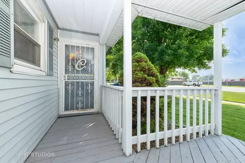 5101 State Rd, Burbank, IL 60459 photo 5