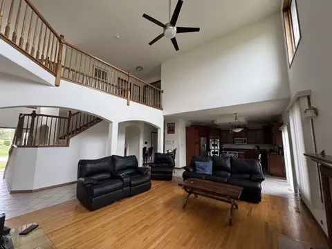 1008 Willow Rd, Matteson, IL 60443 photo 4