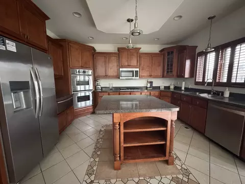 1008 Willow Rd, Matteson, IL 60443 photo 3