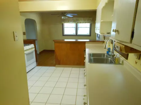 Kitchen - 15409 S Union Pl, Plainfield, IL 60544 photo 1 of 3