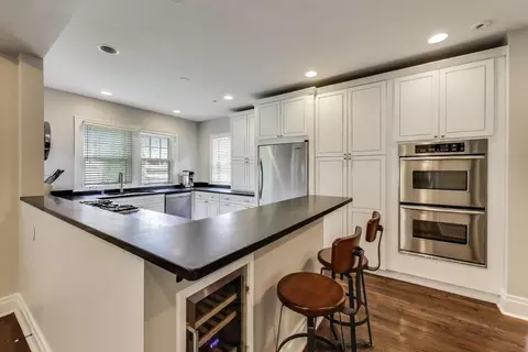 934 Jackson Ave, River Forest, IL 60305 photo 11