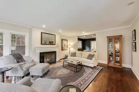 934 Jackson Ave, River Forest, IL 60305 photo 6