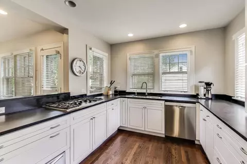 934 Jackson Ave, River Forest, IL 60305 photo 12