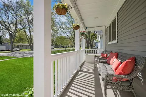 Exterior - 1713 Meadow Ln, Mchenry, IL 60050 photo 2 of 9