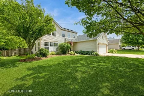 Other - 1289 Evergreen Ln, Elgin, IL 60123 photo 1 of 7
